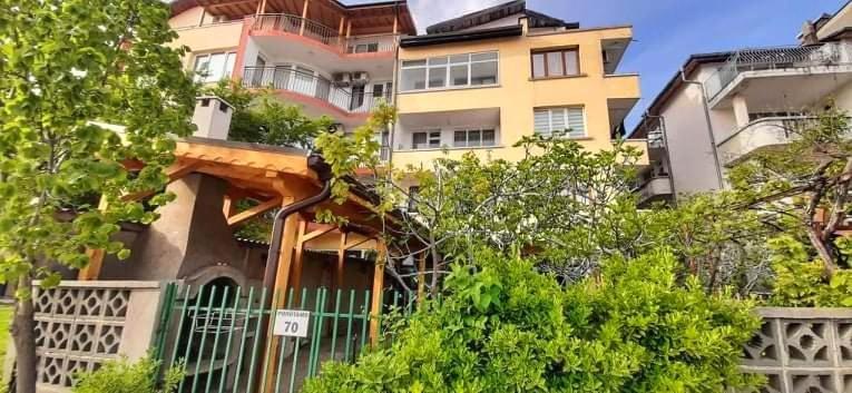 Family House Primorsko Apartment ภายนอก รูปภาพ
